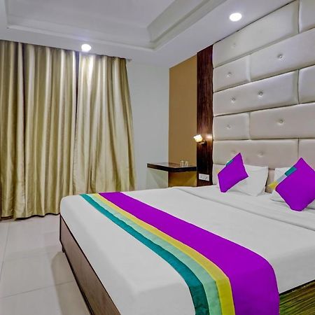 Light House Agra By Park Tree Hotel Exterior foto