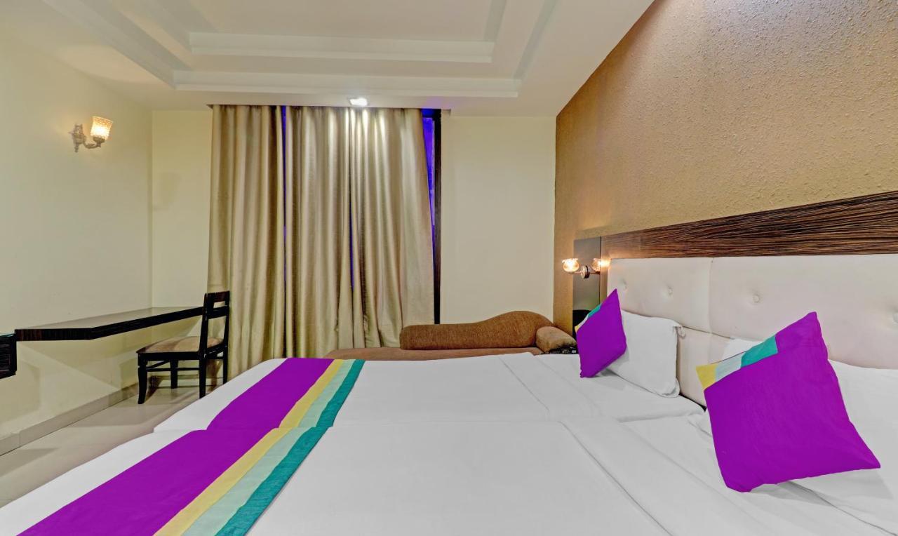 Light House Agra By Park Tree Hotel Exterior foto