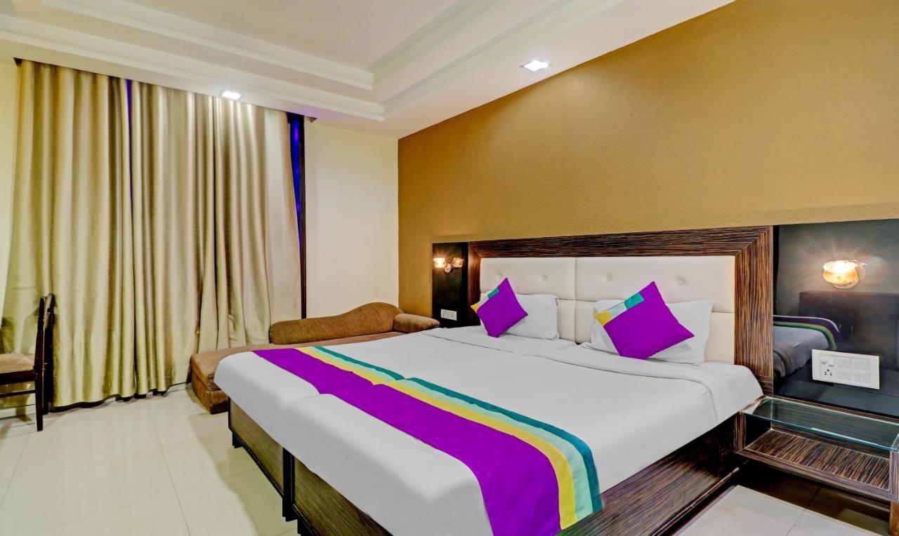 Light House Agra By Park Tree Hotel Exterior foto