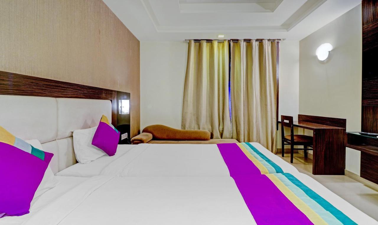 Light House Agra By Park Tree Hotel Exterior foto