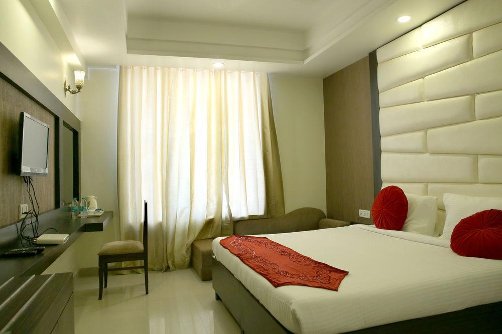 Light House Agra By Park Tree Hotel Exterior foto