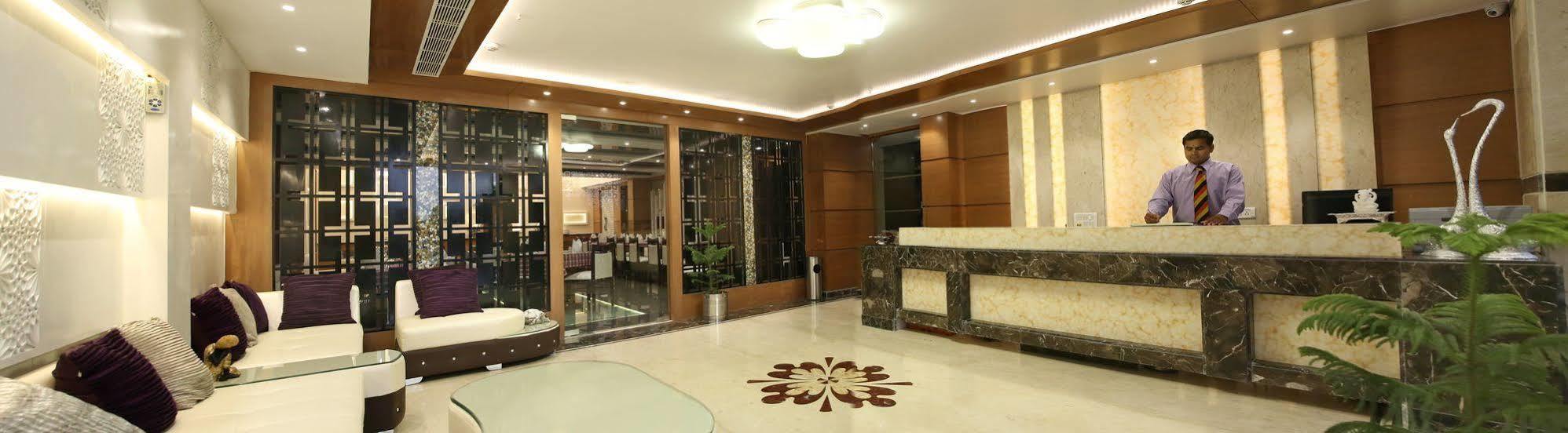Light House Agra By Park Tree Hotel Exterior foto