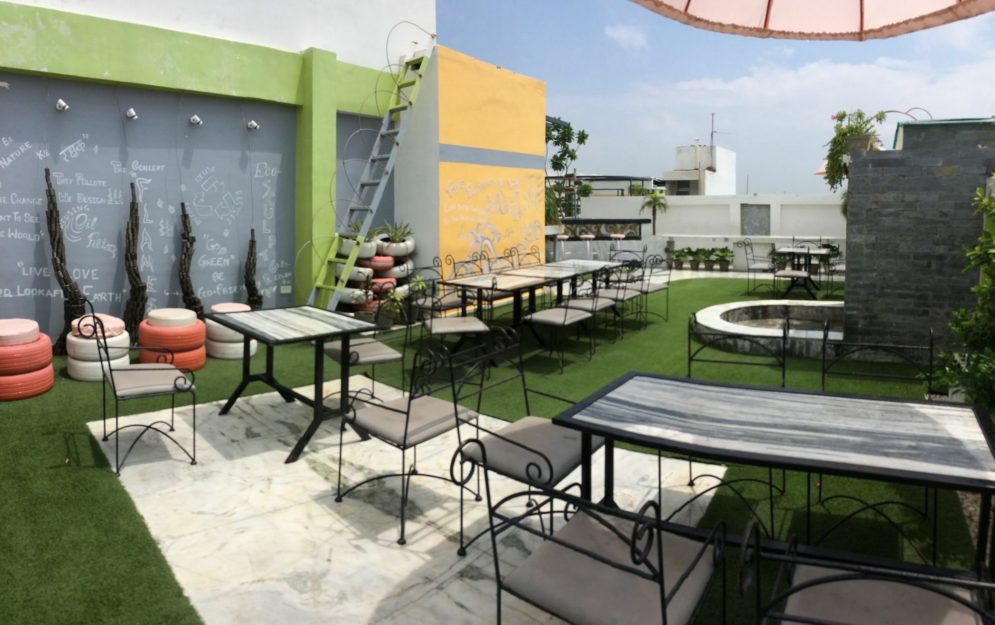Light House Agra By Park Tree Hotel Exterior foto
